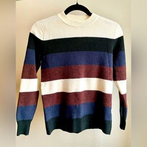 Harper Lane Attallah Crew Neck Pullover